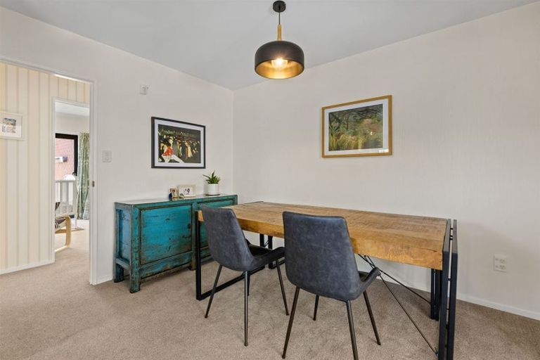 Photo of property in 2/114 Saint James Avenue, Papanui, Christchurch, 8053