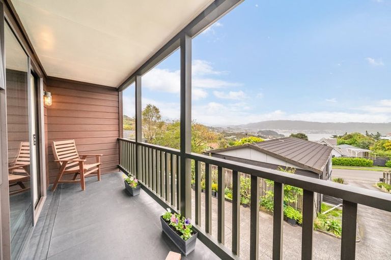 Photo of property in 2/75 Eskdale Road, Papakowhai, Porirua, 5024