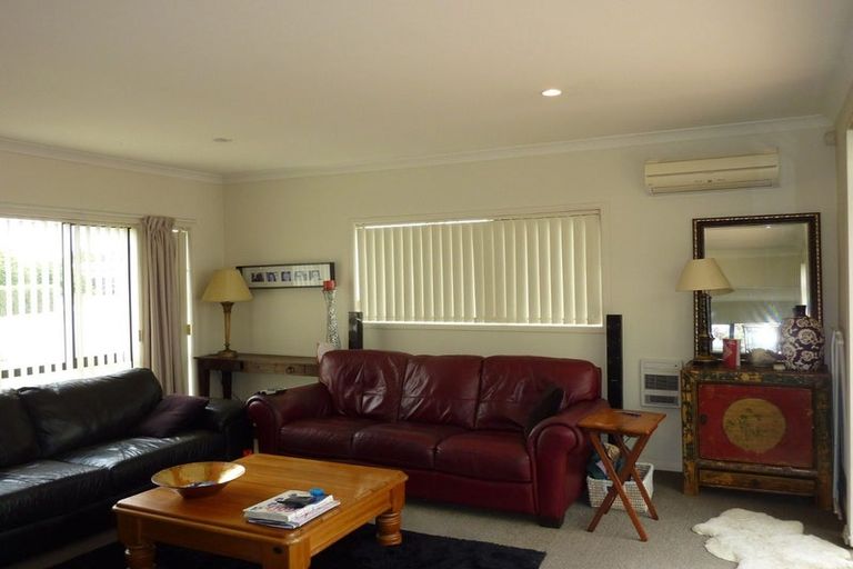 Photo of property in 10 Birchlea Court, Prebbleton, 7604