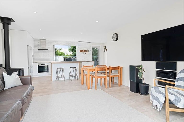 Photo of property in 56 Glenfield Crescent, Mairehau, Christchurch, 8052