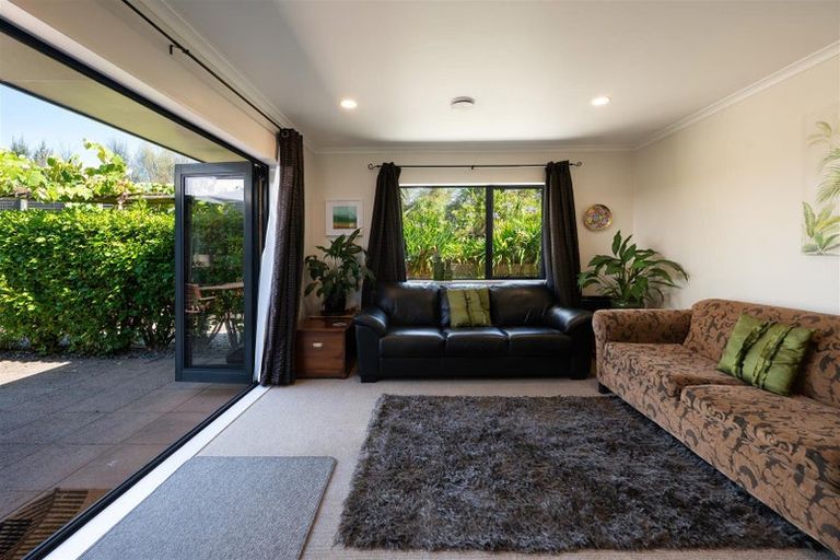 Photo of property in 7 Scott Douglas Drive, Hamurana, Rotorua, 3096