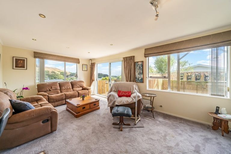 Photo of property in 56b Sea Vista Drive, Pukerua Bay, 5026