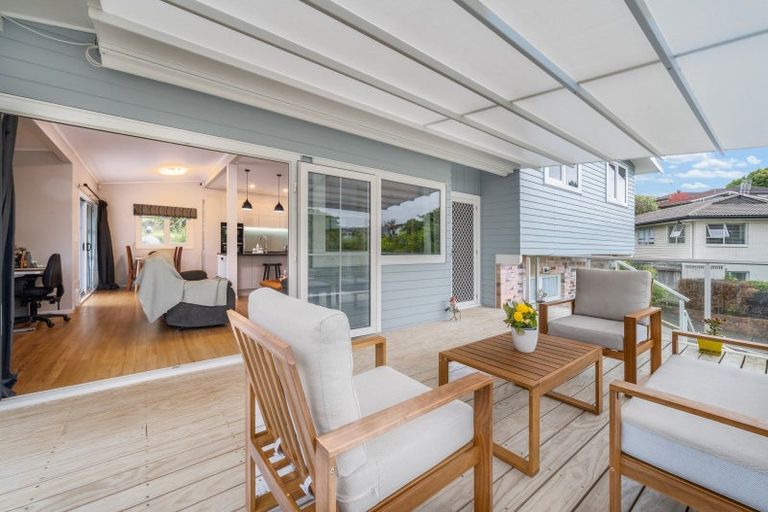 Photo of property in 12 Gerwyn Place, Pakuranga Heights, Auckland, 2010