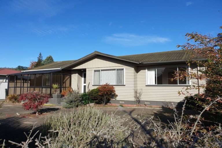 Photo of property in 23 Barron Crescent, Fenton Park, Rotorua, 3010