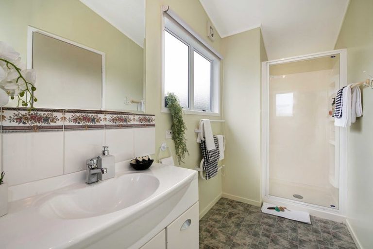 Photo of property in 12 Mariners Grove, Algies Bay, Warkworth, 0920