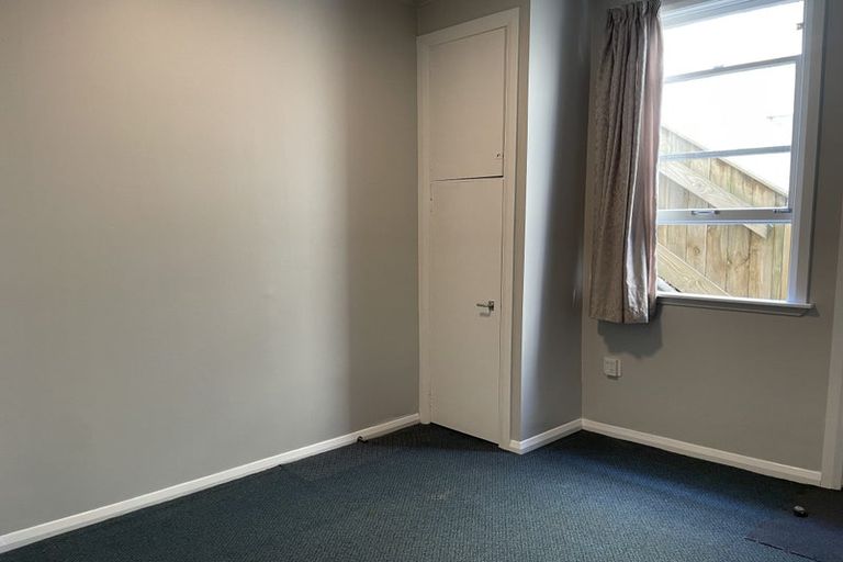 Photo of property in 8 Kenwyn Terrace, Newtown, Wellington, 6021