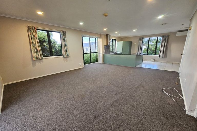 Photo of property in Tuscany Towers, 84/1 Ambrico Place, New Lynn, Auckland, 0600