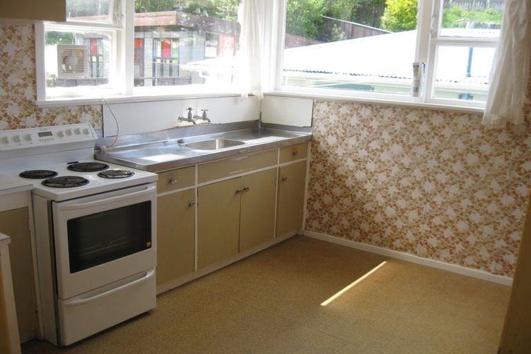 Photo of property in 37 Revans Street, Miramar, Wellington, 6022