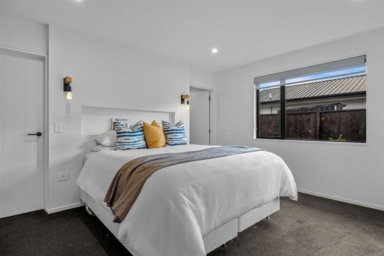 Photo of property in 53 Westpark Boulevard, Rangiora, 7400