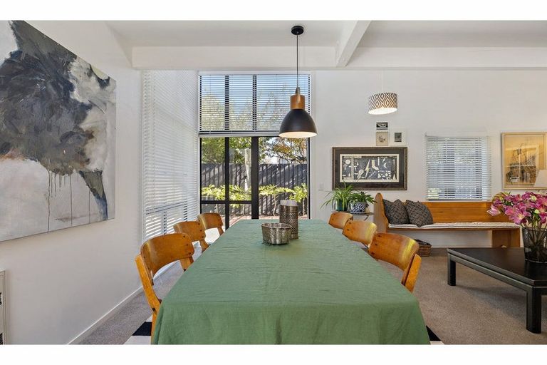 Photo of property in 5/140 Office Road, Merivale, Christchurch, 8014