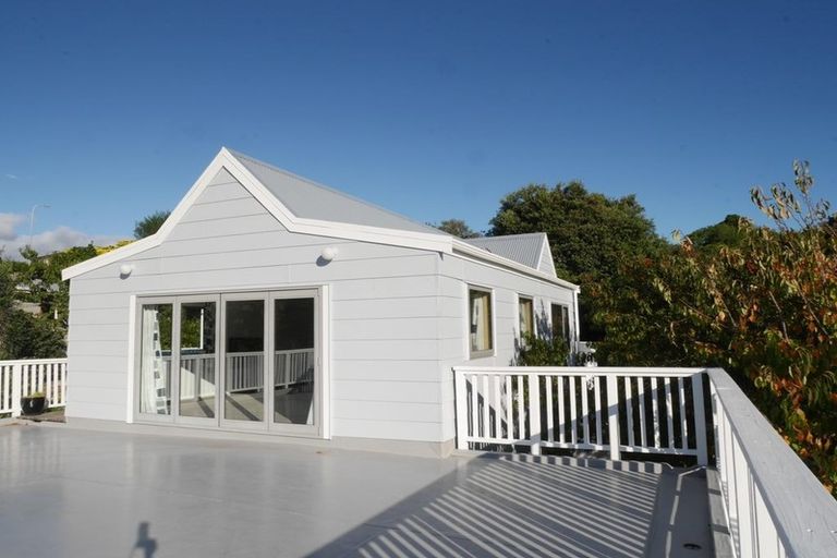 Photo of property in 11 Hicks Crescent, Waikanae Beach, Waikanae, 5036