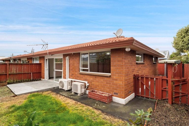 Photo of property in 70f Reid Road, South Dunedin, Dunedin, 9012