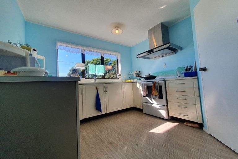 Photo of property in 1/683 East Coast Road, Browns Bay, Auckland, 0630