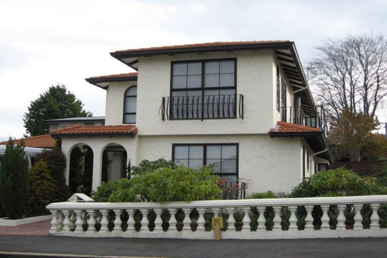 Photo of property in 27 Granville Terrace, Belleknowes, Dunedin, 9011