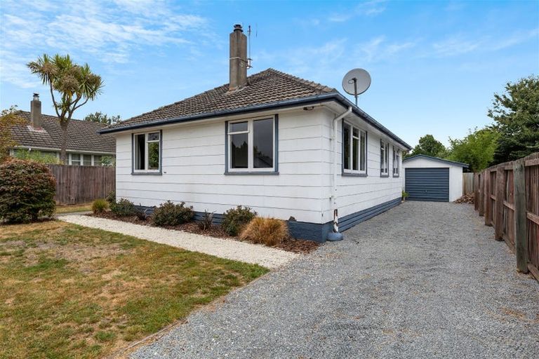 Photo of property in 10 Hillary Crescent, Upper Riccarton, Christchurch, 8041