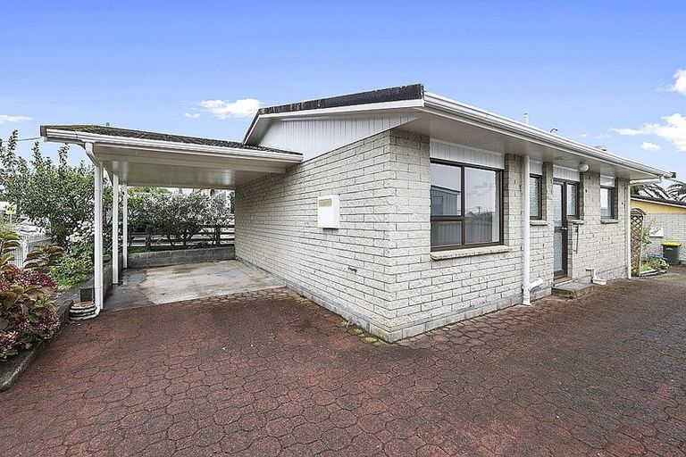 Photo of property in 73a Pendarves Street, New Plymouth, 4310