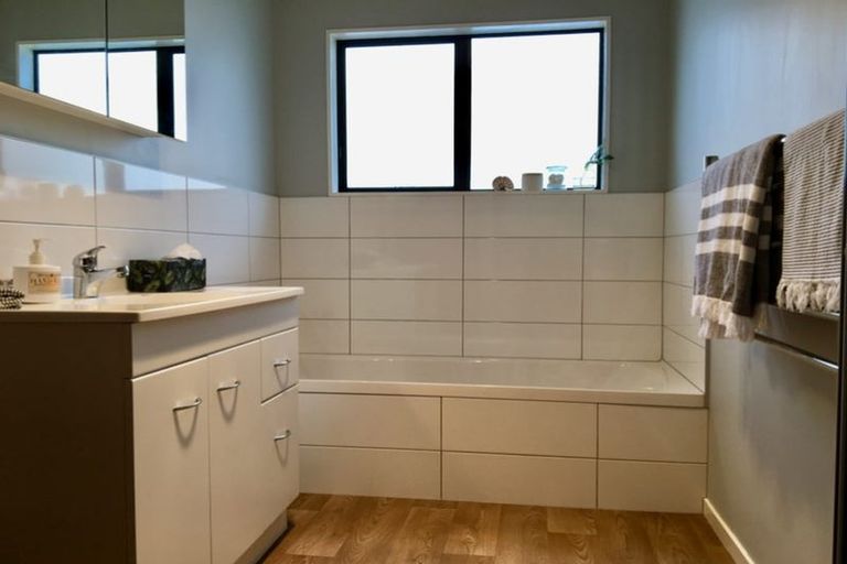 Photo of property in 13a Bulkeley Terrace, New Plymouth, 4310