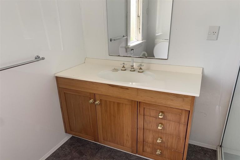 Photo of property in 151 Park Street, Winton, 9720