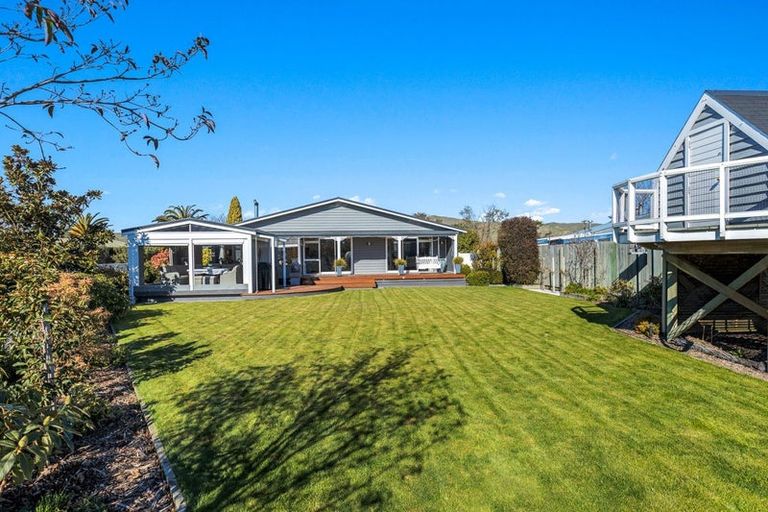 Photo of property in 11 School Road, Riverlands, Blenheim, 7274