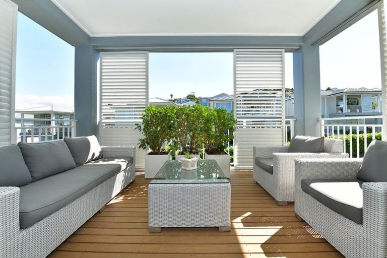 Photo of property in 90 Rewa Rewa Lane, Orewa, 0931