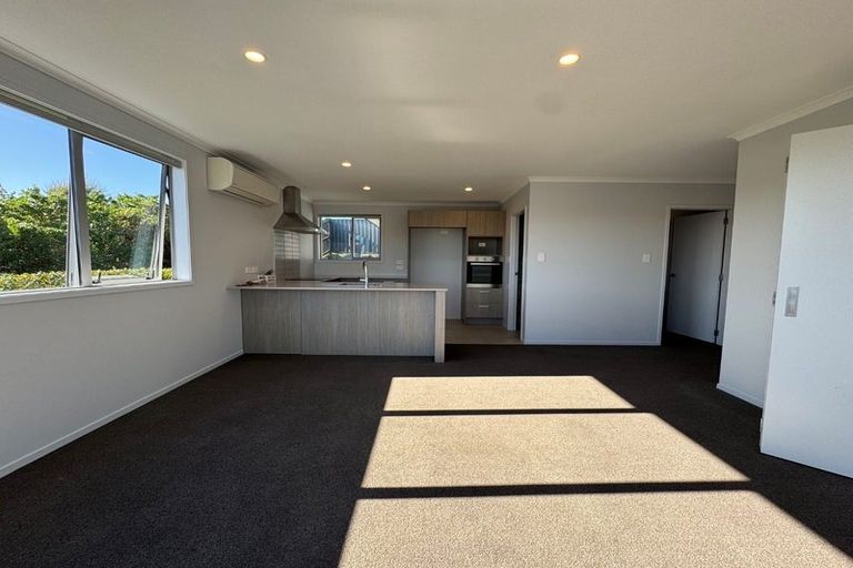 Photo of property in 1 Cascade Way, Omokoroa, 3114