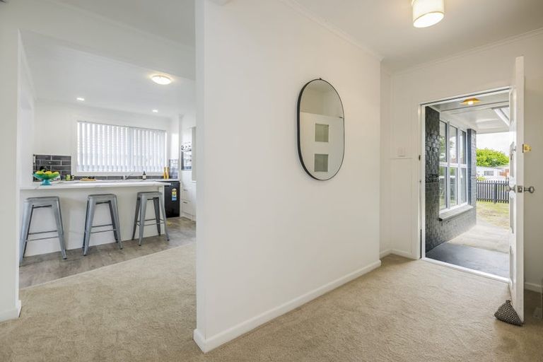 Photo of property in 5 Bunnythorpe Road, Papakura, 2110
