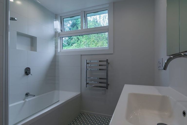 Photo of property in 7/18 Commodore Drive, Lynfield, Auckland, 1042