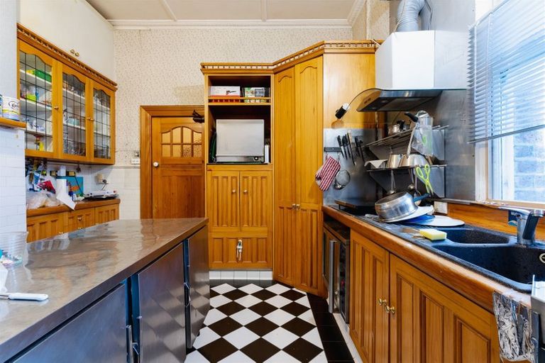 Photo of property in Lisburn House, 15 Lisburn Avenue, Caversham, Dunedin, 9012