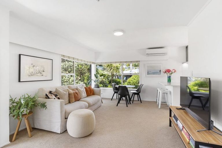 Photo of property in 1/113 Monarch Avenue, Hillcrest, Auckland, 0627