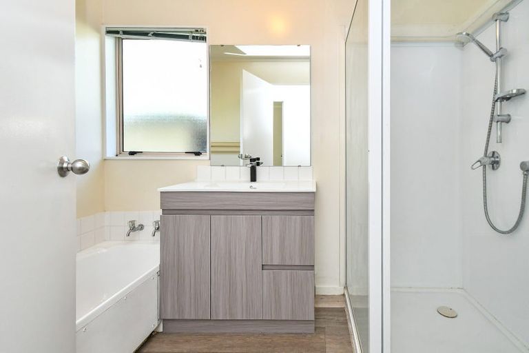 Photo of property in 47 Scott Road, Papakura, 2110