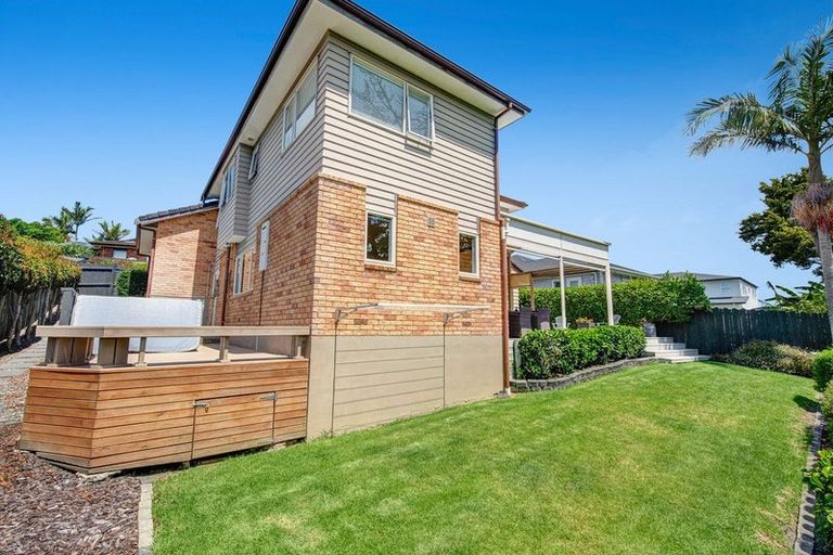 Photo of property in 7 Kingtide Place, Red Beach, 0932