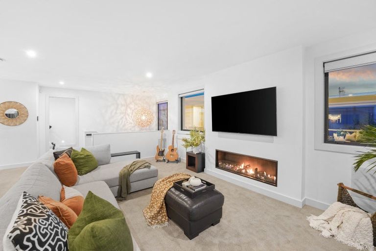 Photo of property in 23 Forstera Way, Papamoa Beach, Papamoa, 3118