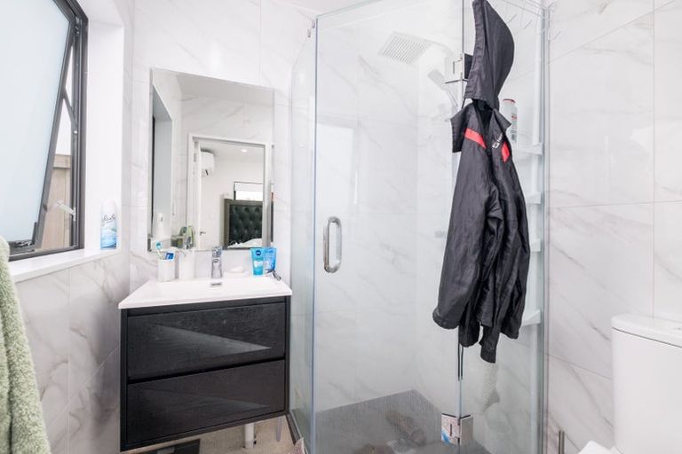 Photo of property in 31 Huia Road, Papatoetoe, Auckland, 2025