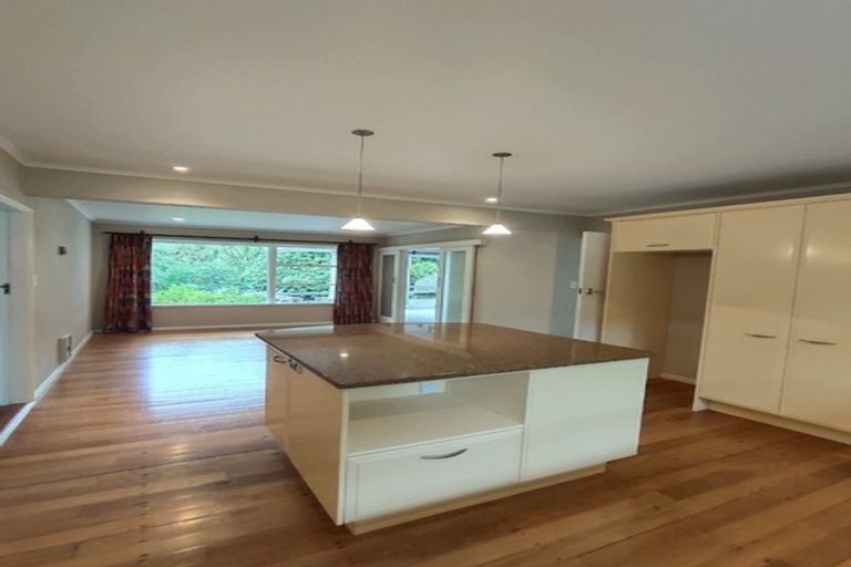 Photo of property in 22 Pine Terrace, Howick, Auckland, 2014