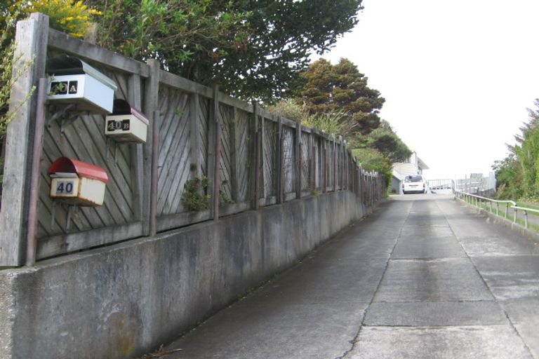 Photo of property in 40a Cunliffe Street, Johnsonville, Wellington, 6037