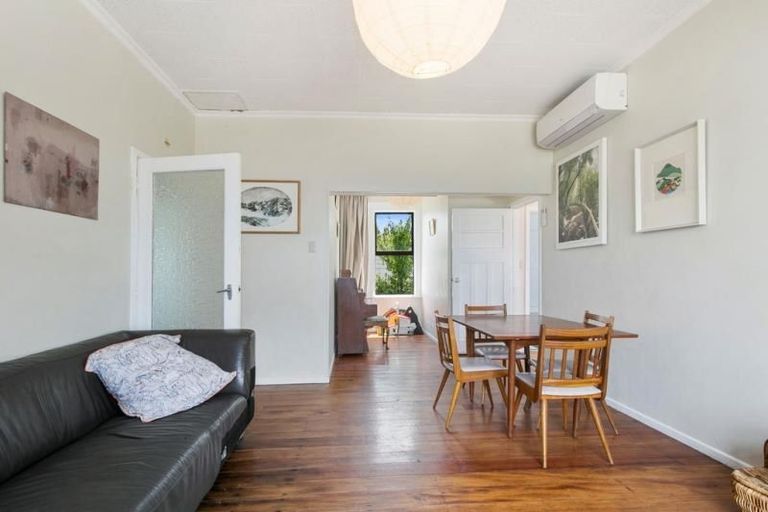 Photo of property in 61 York Street, Moera, Lower Hutt, 5010