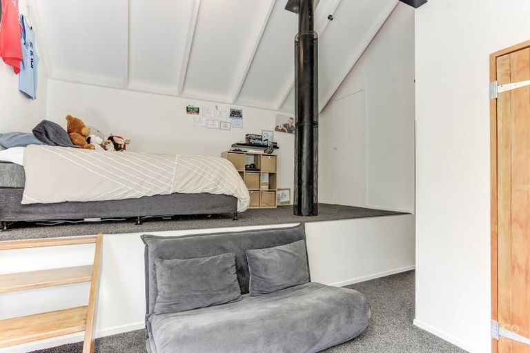 Photo of property in 235 No 2 Line, Okoia, Whanganui, 4572