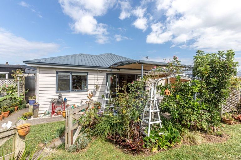 Photo of property in 12 Flora Street, Paeroa, 3600