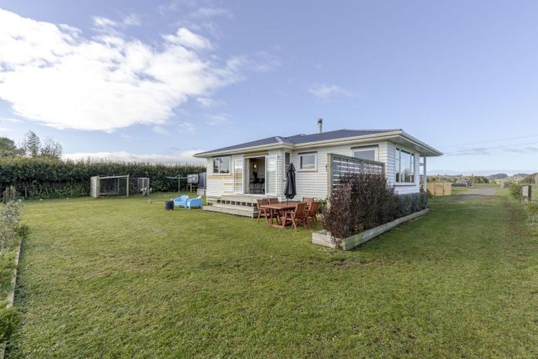 Photo of property in 153 Inland Road North, Tikorangi, Waitara, 4383