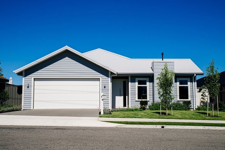 Photo of property in 129 Arataki Road, Havelock North, 4130