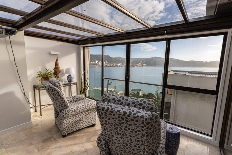 Photo of property in 9/9 Wilkinson Street, Oriental Bay, Wellington, 6011