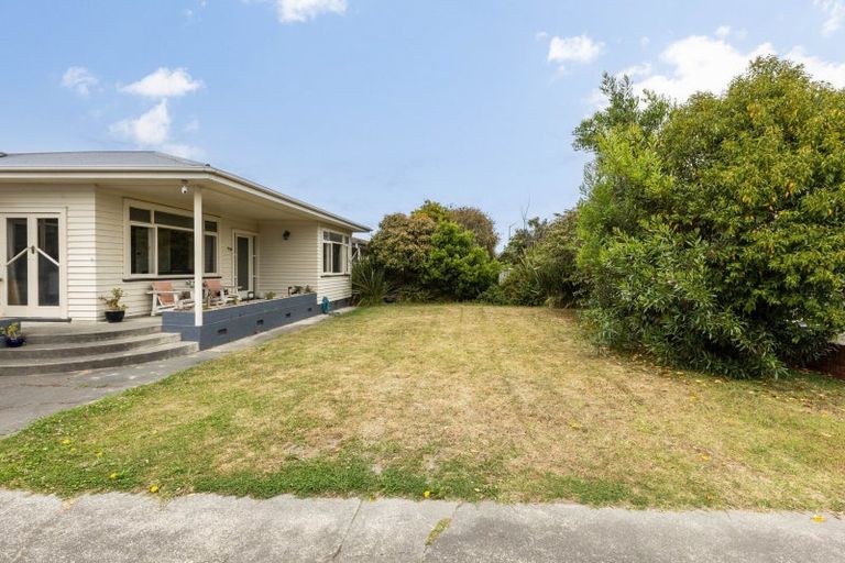 Photo of property in 99 Taradale Road, Onekawa, Napier, 4110