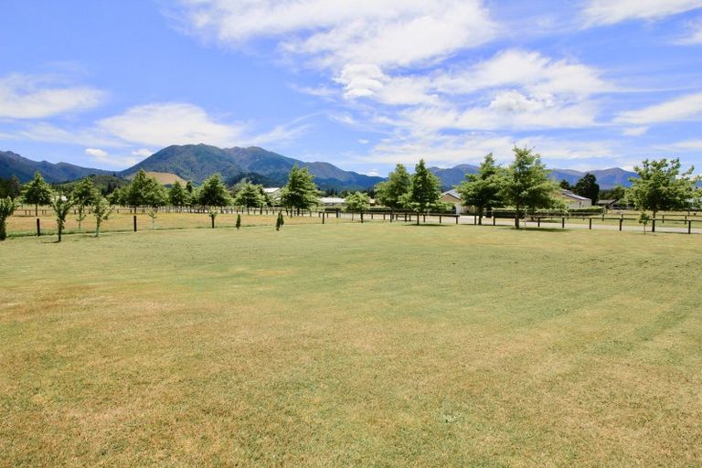 Photo of property in 50 Lochiel Drive, Hanmer Springs, 7334