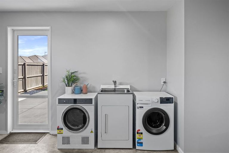 Photo of property in 30 Flint Road, Rolleston, 7614