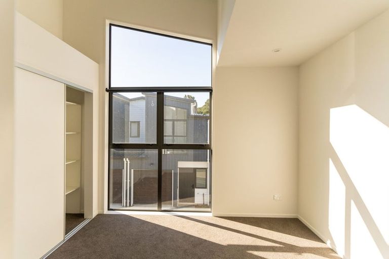 Photo of property in 7 Rangimarie Close, Opaheke, Papakura, 2113