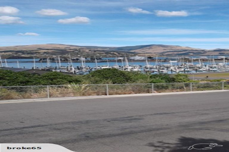 Photo of property in 4 Godley Quay, Lyttelton, 8082