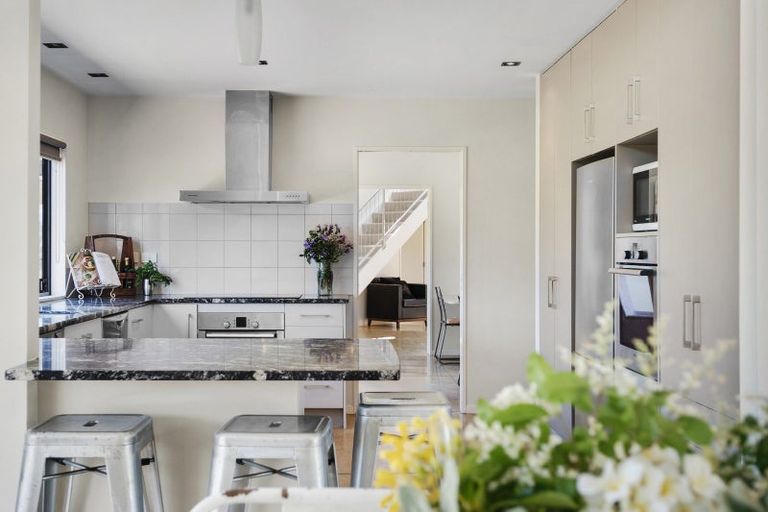 Photo of property in 69 Clevedon Kawakawa Road, Clevedon, Papakura, 2585