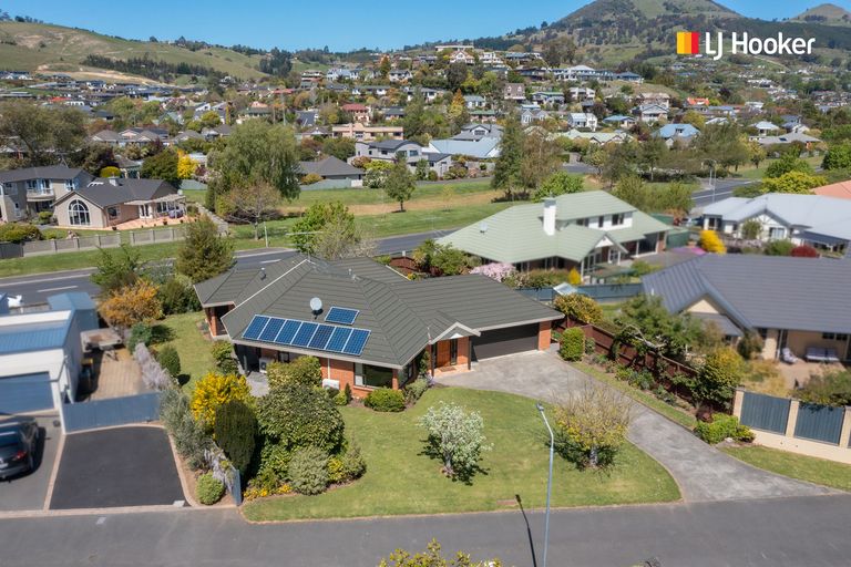 Photo of property in 10 Bishop Verdon Close, Mosgiel, 9024