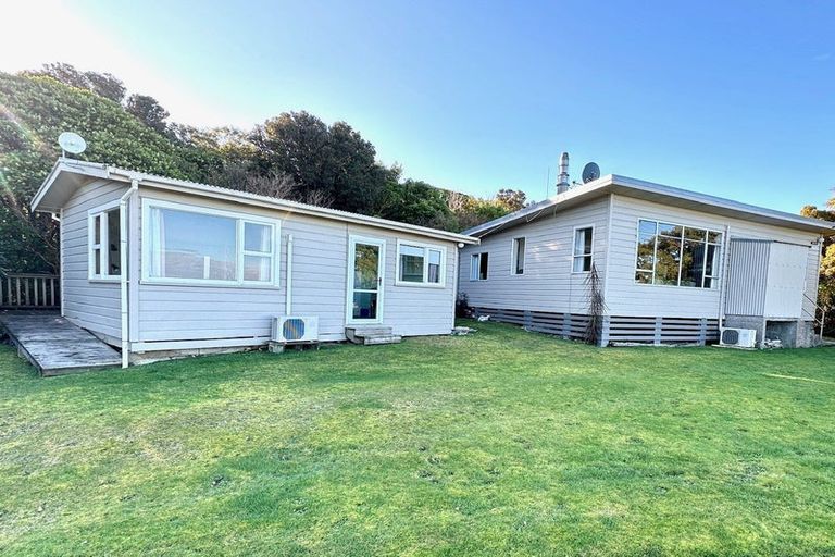 Photo of property in 14 Totara Street, Kaka Point, Balclutha, 9271