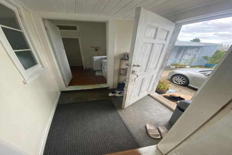 Photo of property in 77 Avalon Drive, Nawton, Hamilton, 3200